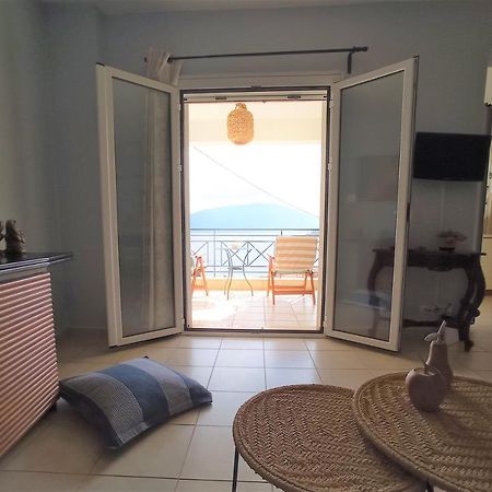 G Apartment In Agia Efimia Exterior foto