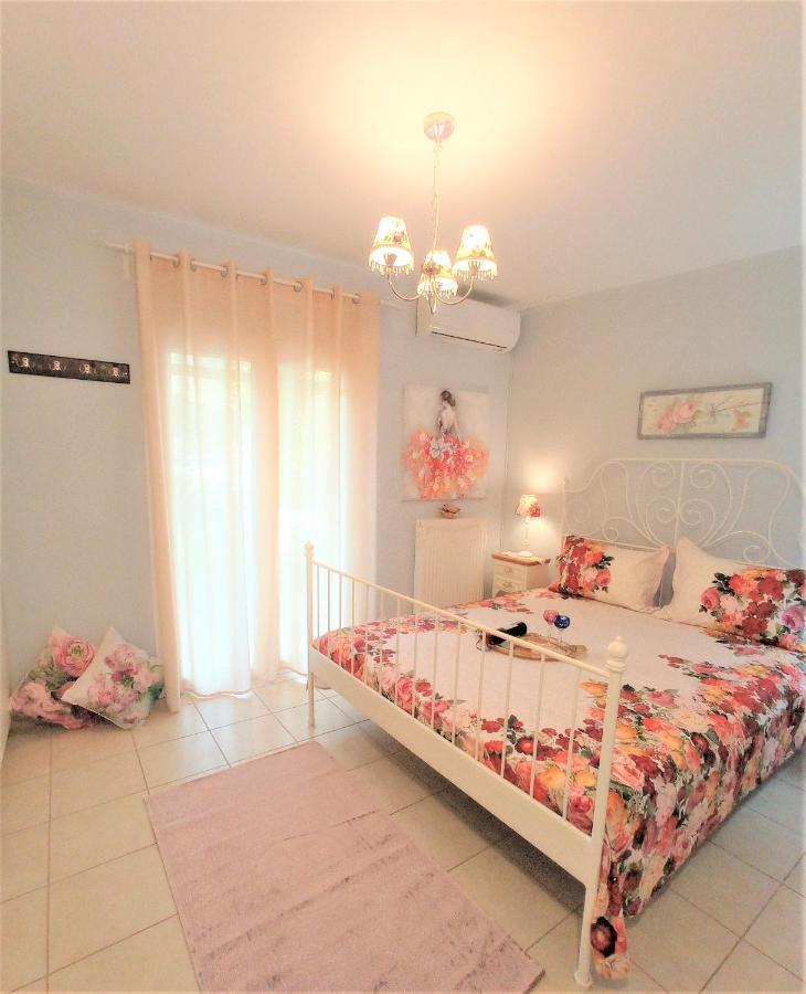 G Apartment In Agia Efimia Exterior foto